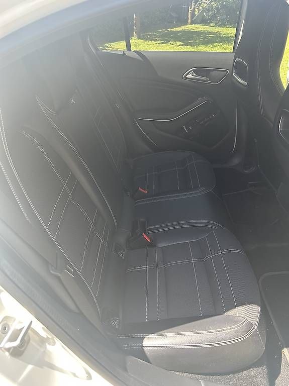 Mercedes-Benz Automobili: MERCEDES BENZ A180 BlueEF – Usato da Wangen b. Olten venduto da DDric 4