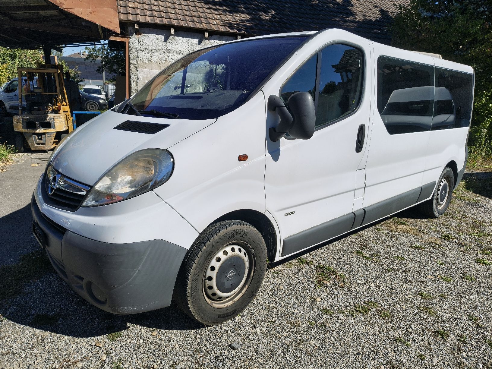 Opel Automobili: Opel Vivaro, 2,0dCi – Usato da Etzelkofen venduto da madafaka_06