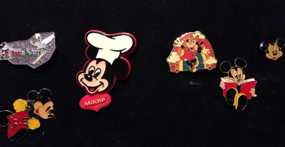 Pin's - Pins / Mickey mouse / euro disney / maggi (D'occasion) à ...