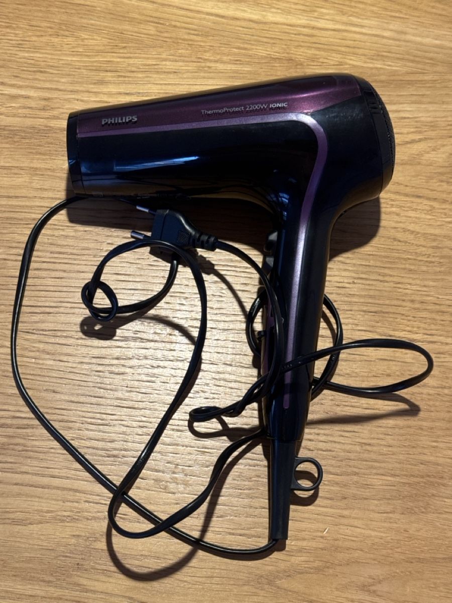Philips Asciugacapelli: Haartrockner Philips DryCare Advanced 2200W IONIC – Usato da Zuerich venduto da Rufab