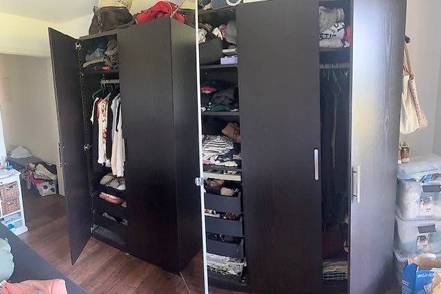 Ikea Armadi: Deux armoires à donner gratuitement – Usato da Estavayer-le-Lac venduto da Huskysurf 3