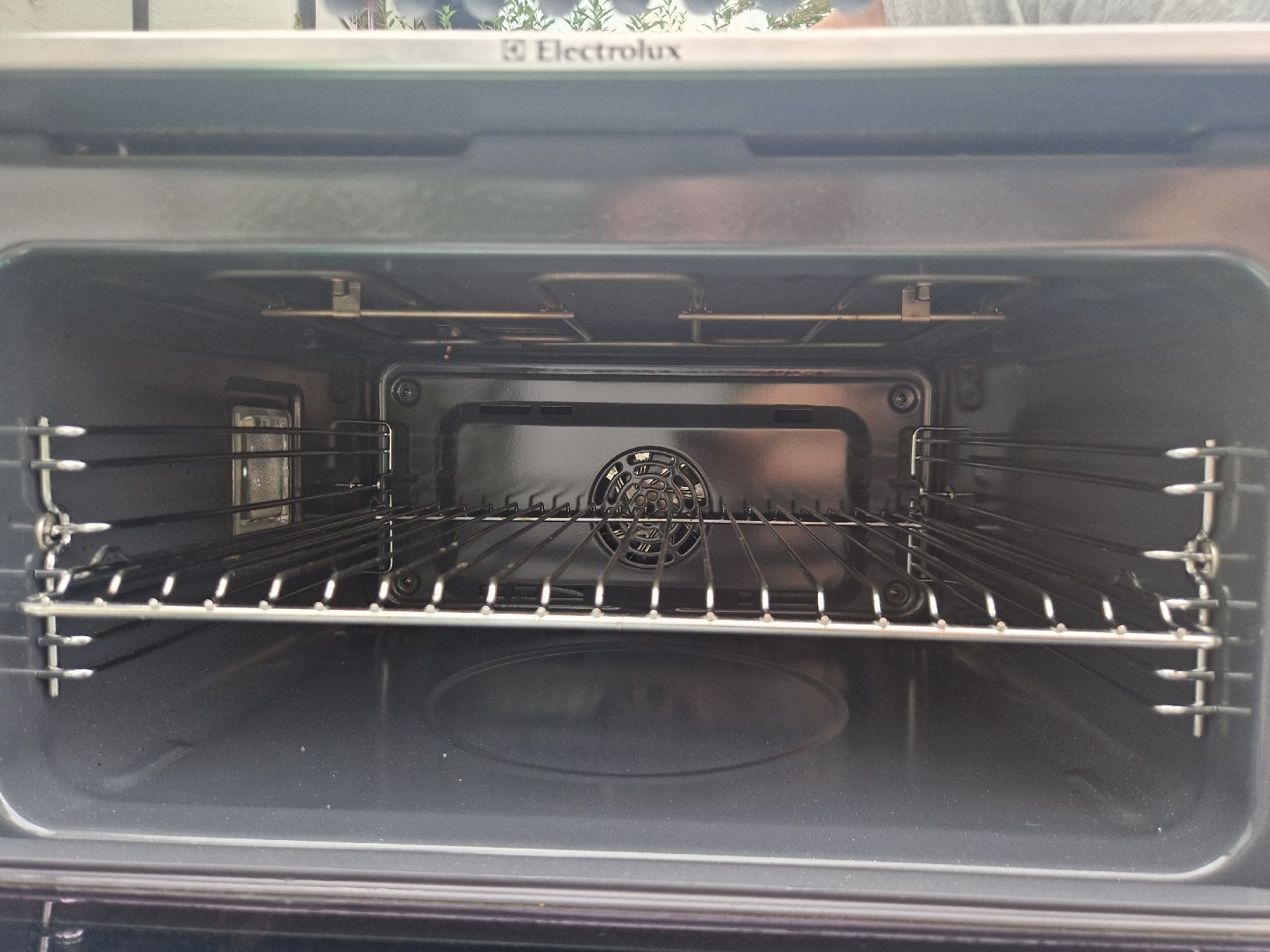 Electrolux Forni: Kompaktbackofen, Heissluft, Grill, wenig gebraucht. – Usato da Unterengstringen venduto da nscgl 2