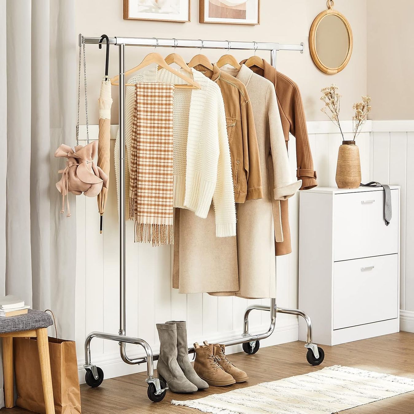 Guardaroba: Kleiderständer, 2er Set, Kleiderstangen mit Rollen – Nuovo e nell'imballaggio originale da Bülach venduto da StoreInShop.com 3