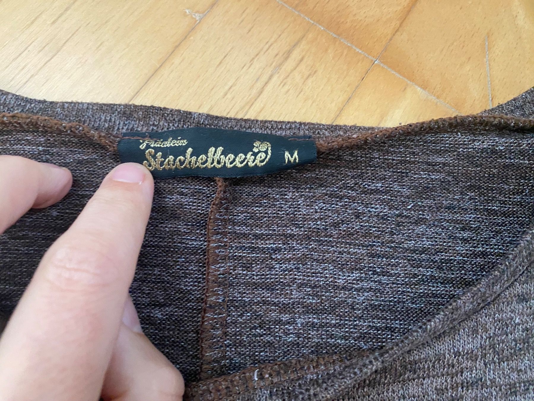 Maglioni & Felpe: Damen Pullover Stachelbeere Gr. M rotbraun meliert – Usato da Wohlenschwil venduto da SmokyAnnie 1