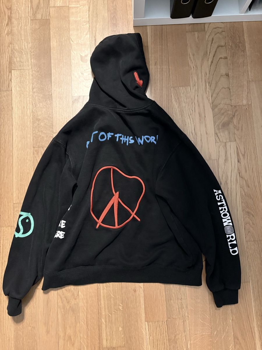 Maglioni & Felpe: Astroworld thrills and chills Pullover, Travis Scott Merch – Usato da Märstetten venduto da joe_yj7x 2