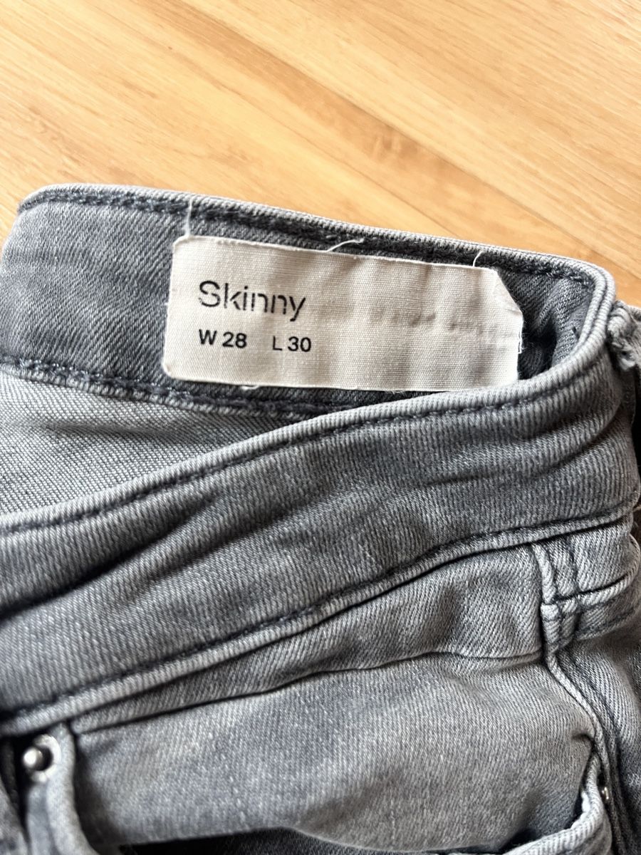 Pantaloni: Hosenset 36 – Usato da Lohn SH venduto da Microzoff 4
