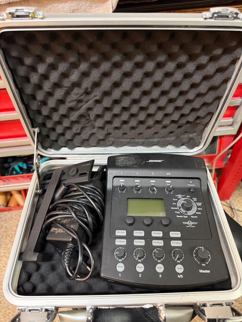 Bose Console di mixaggio: Bose ToneMatch Audio Engine Mixer mit Case - Top Zustand! – Usato da Niederhasli venduto da swissbrocki