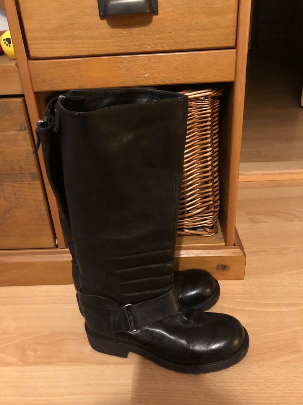 Vic Matié Scarpe da uomo: Bottes en cuir noir, pointure 36 – Nuovo e nell'imballaggio originale da Biel/Bienne venduto da Lianumi 2