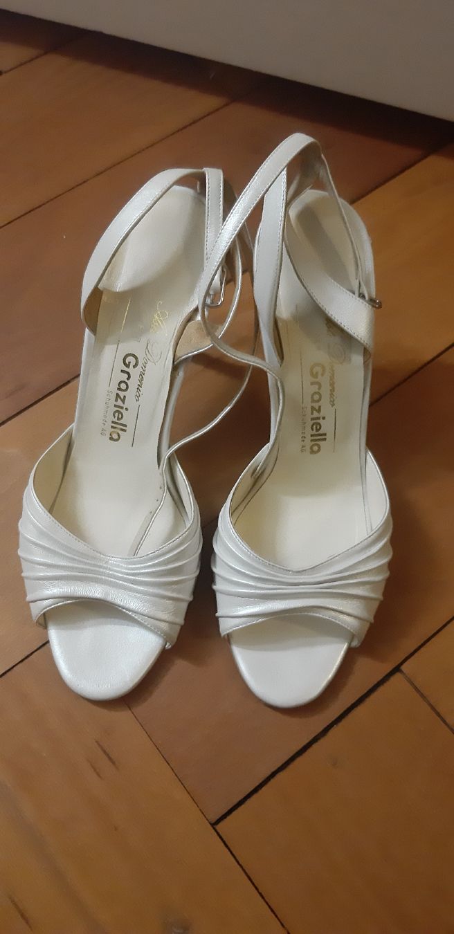Scarpe da donna: Elegante Sandalen LEDER Gr.38 – Nuovo (secondo la descrizione) da Zürich venduto da Venecia25 2