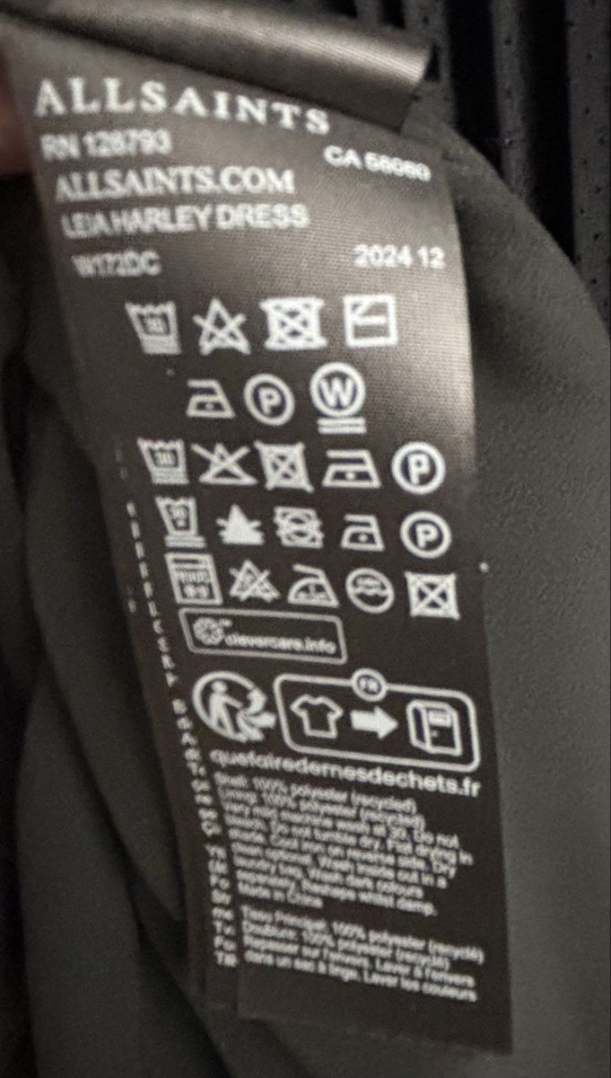 Allsaints Vestiti: Kleid mit Pullunder – Nuovo (secondo la descrizione) da Rüschlikon venduto da cloudy_scotch 8