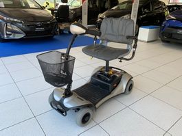 Neuwertiges Seniorenmobil klein