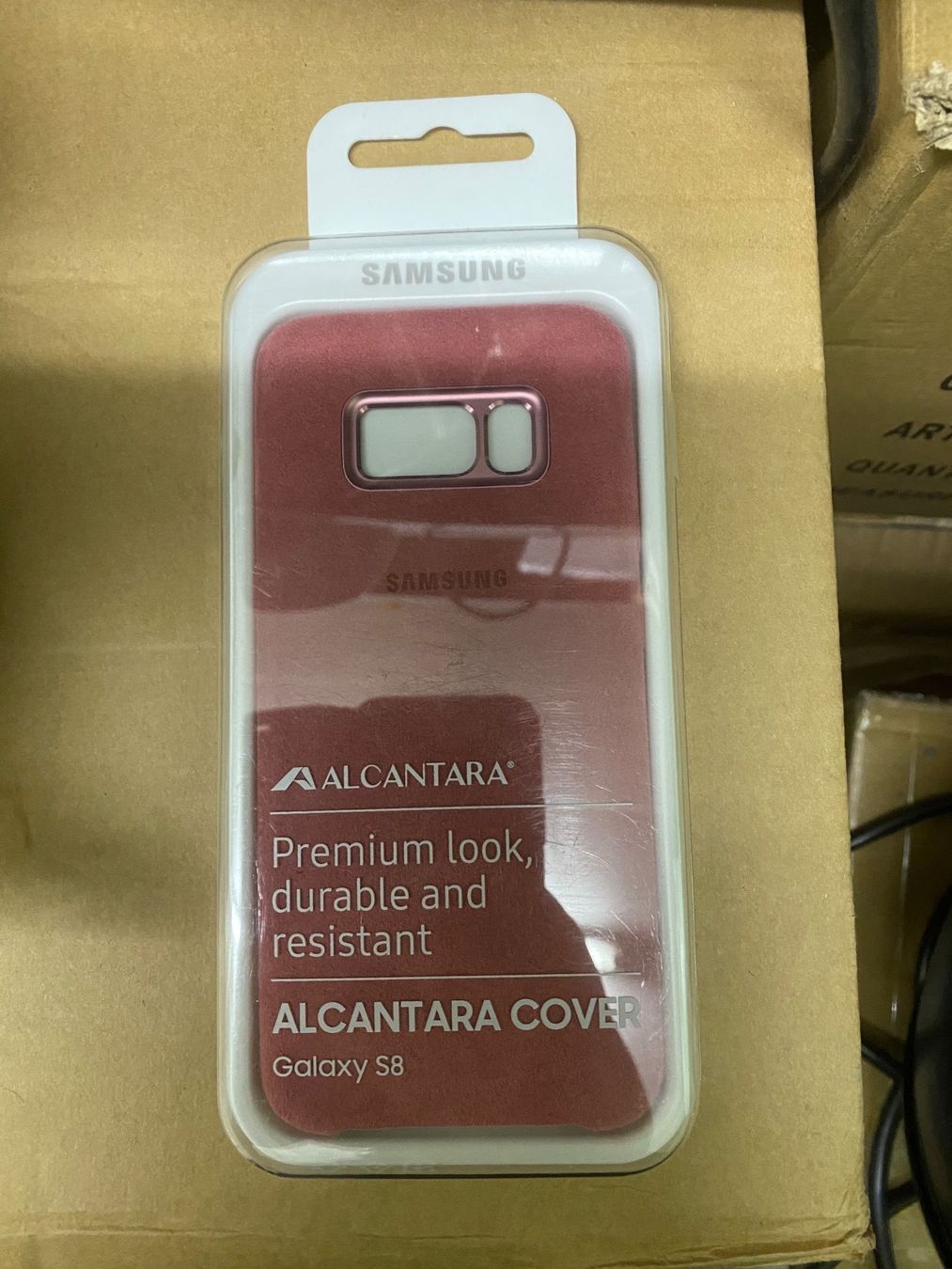 Cover & Protezioni schermo: Samsung S8 Alcantara Cover Hülle – Nuovo e nell'imballaggio originale da Zürich venduto da Tavares2077