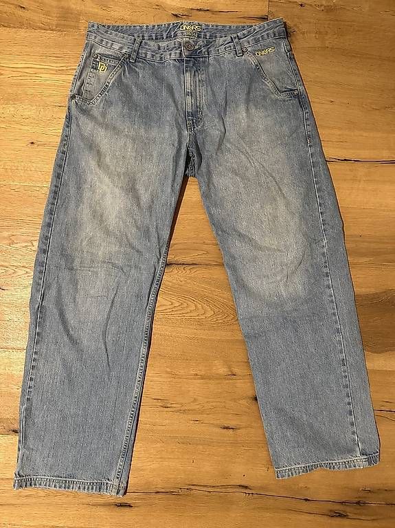 Jeans: DNGRS Jeans loose fit  – Usato da Veltheim AG venduto da timon19