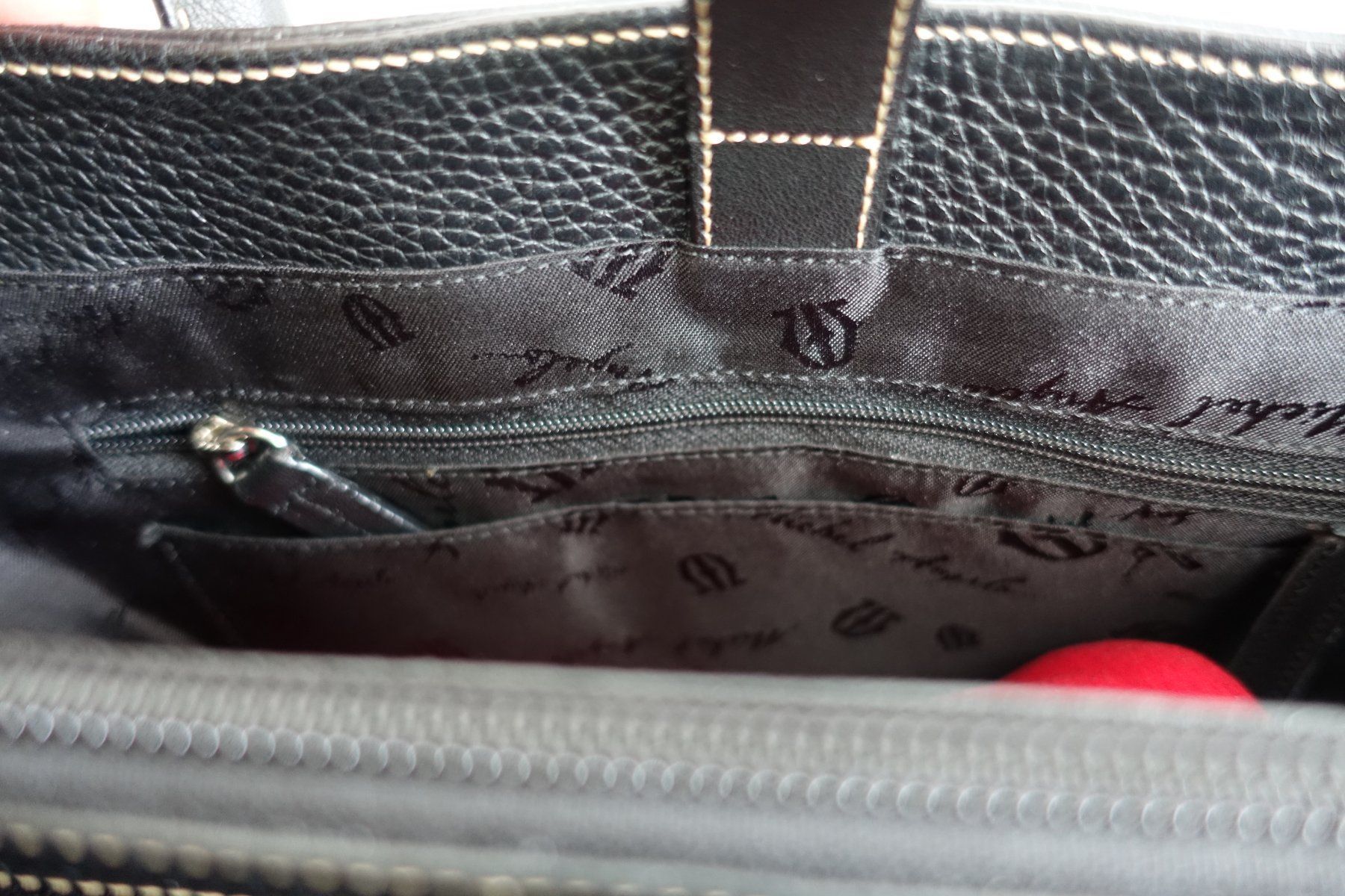 Sacs femmes: Handtasche aus Kunst-Leder – D'occasion à Volketswil par ronbons 5