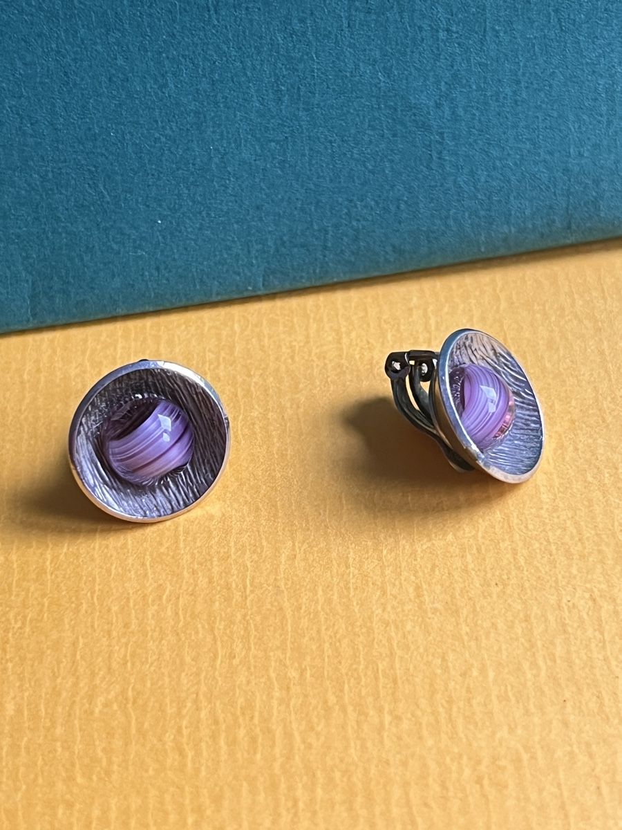 Orecchini pendenti & Orecchini a lobo: Metal & Violet Ohringe ( 1cm )  – Usato da Laufen venduto da Trendmarket 1