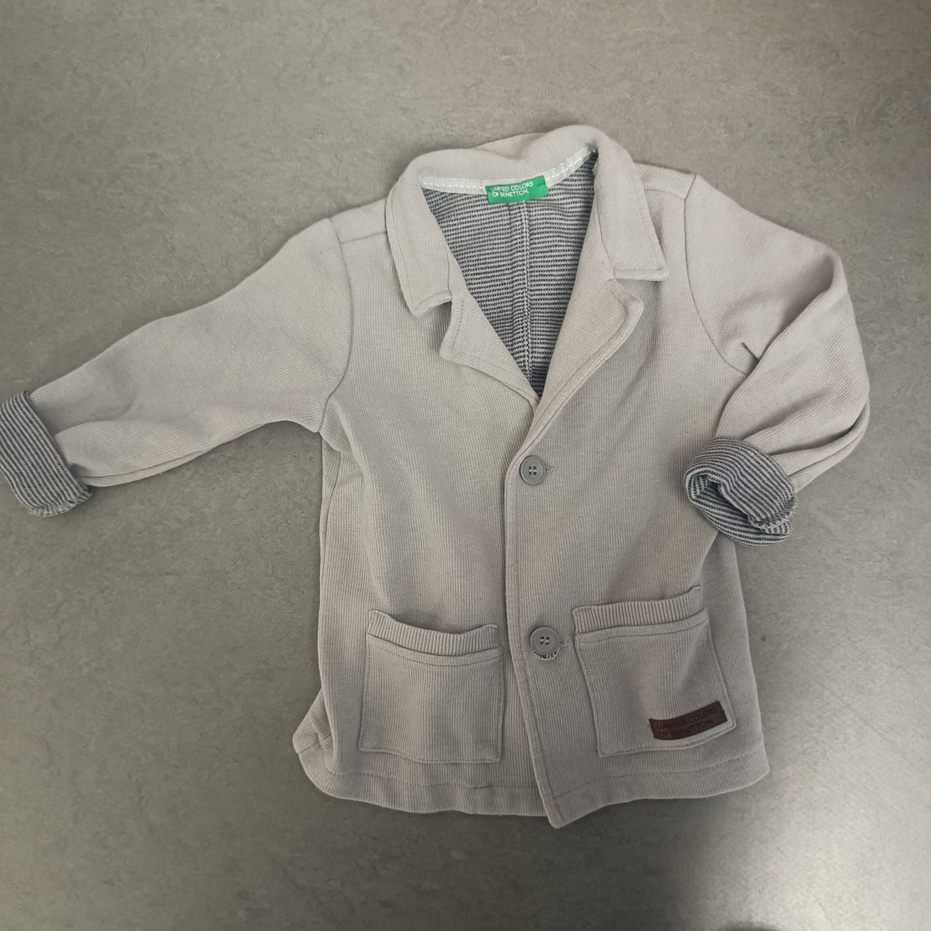 Benetton Vestes & Manteaux: Übergangsjacke Grösse 92 – D'occasion à Jaberg par urig17.