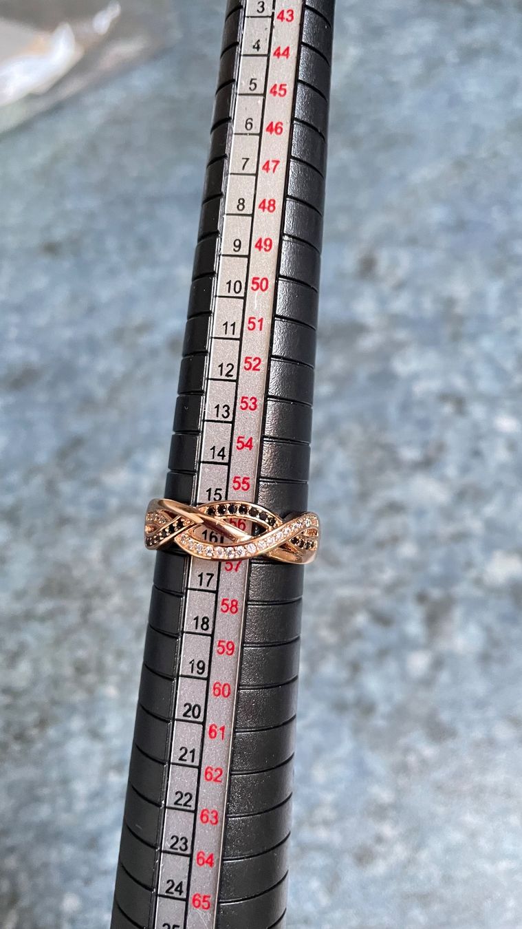 Anelli: Neu! Modeschmuck Infinity Twist Ring Grösse 8 – Nuovo e nell'imballaggio originale da Schaffhausen venduto da sun_k7nm 8