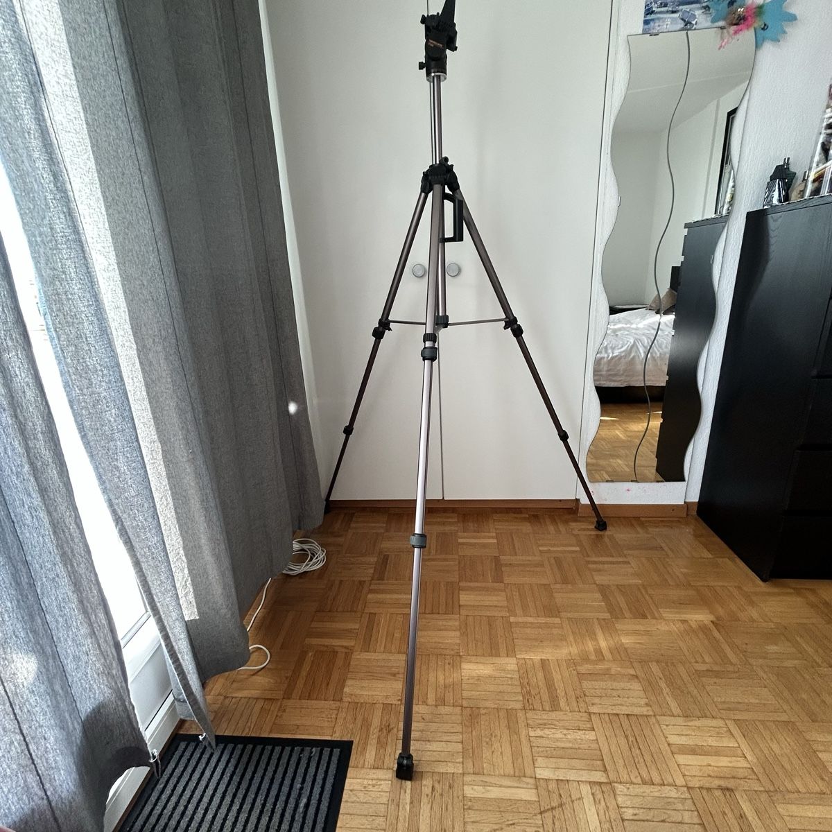 Vanguard Treppiedi & Teste: Trépied Vanguard – Usato da Renens VD venduto da Kro0601