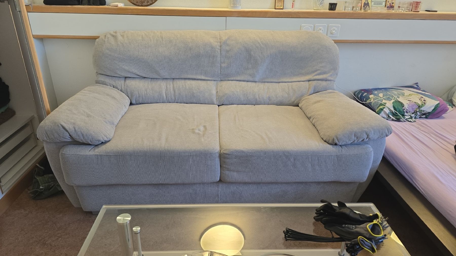 Sofas: Two-seater sofa grey fabric used condition – Neuf (Voir description) à Zürich par kam_5fdt