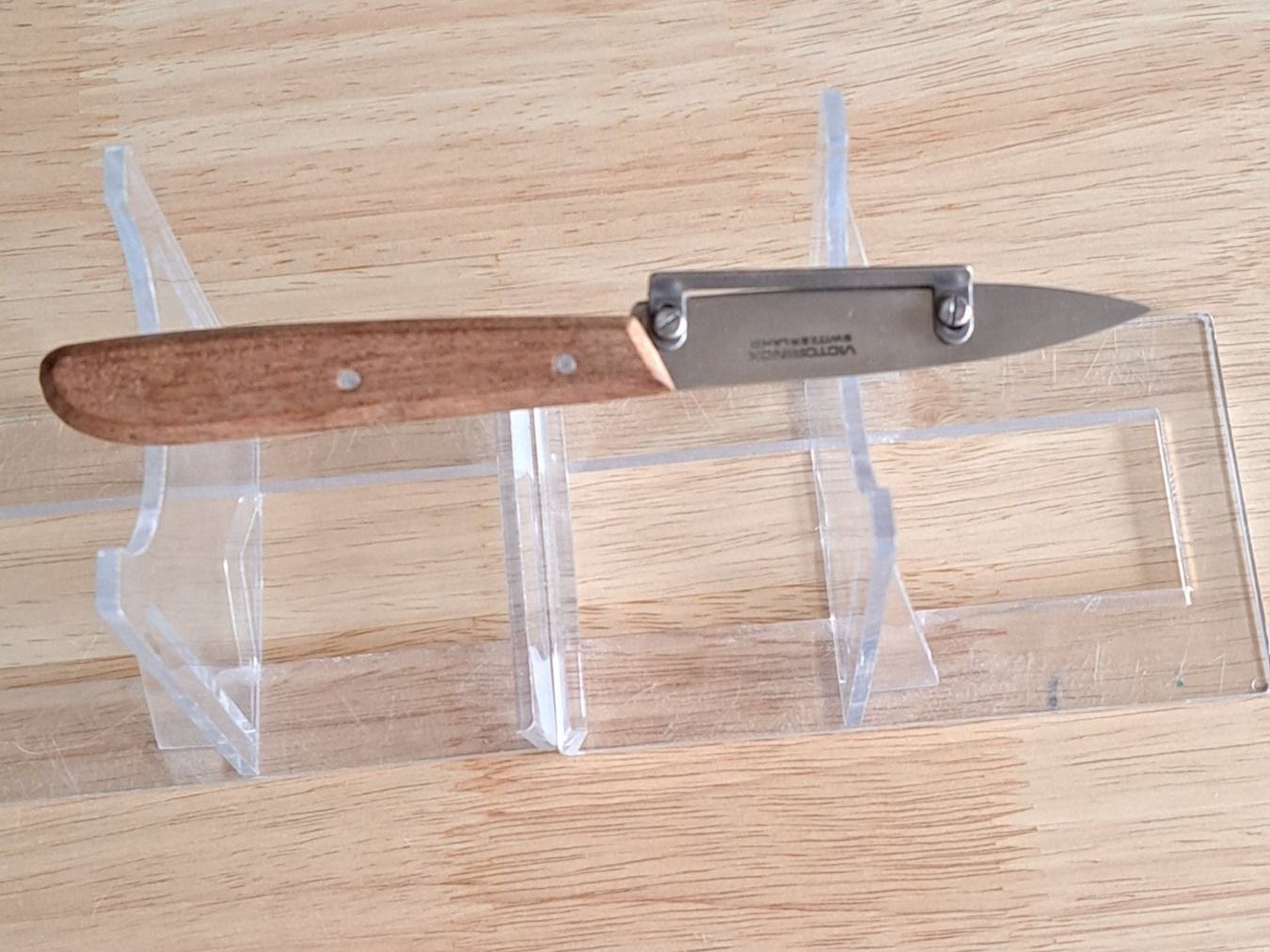 Victorinox Besteck: Alte Kochmesser VICTORINOX Altes Emblem – Gebraucht aus Birsfelden von oleros 1