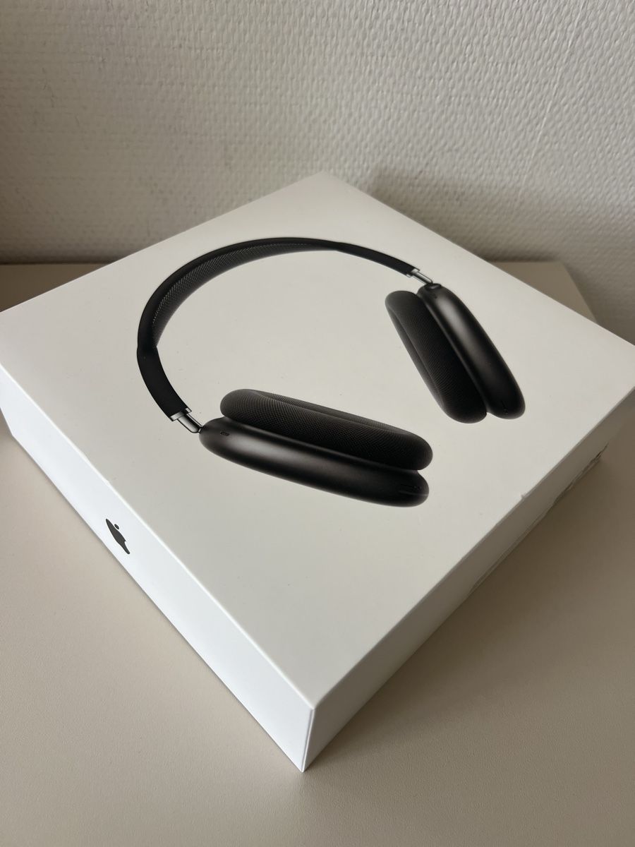 Apple Cuffie: Apple AirPods Max Space Grey, excellent condition – Nuovo (secondo la descrizione) da Samstagern venduto da rie_7vpv 1