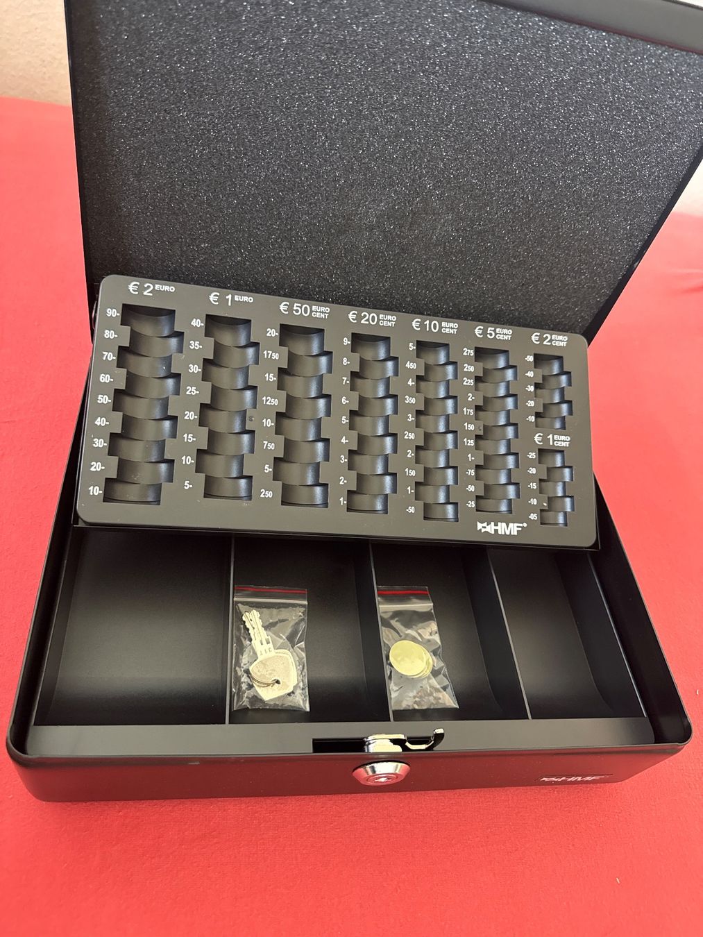 Kassen: HMF Geldkassette mit Münzbrett EUR – Neu und originalverpackt aus Horgen von CS75 2