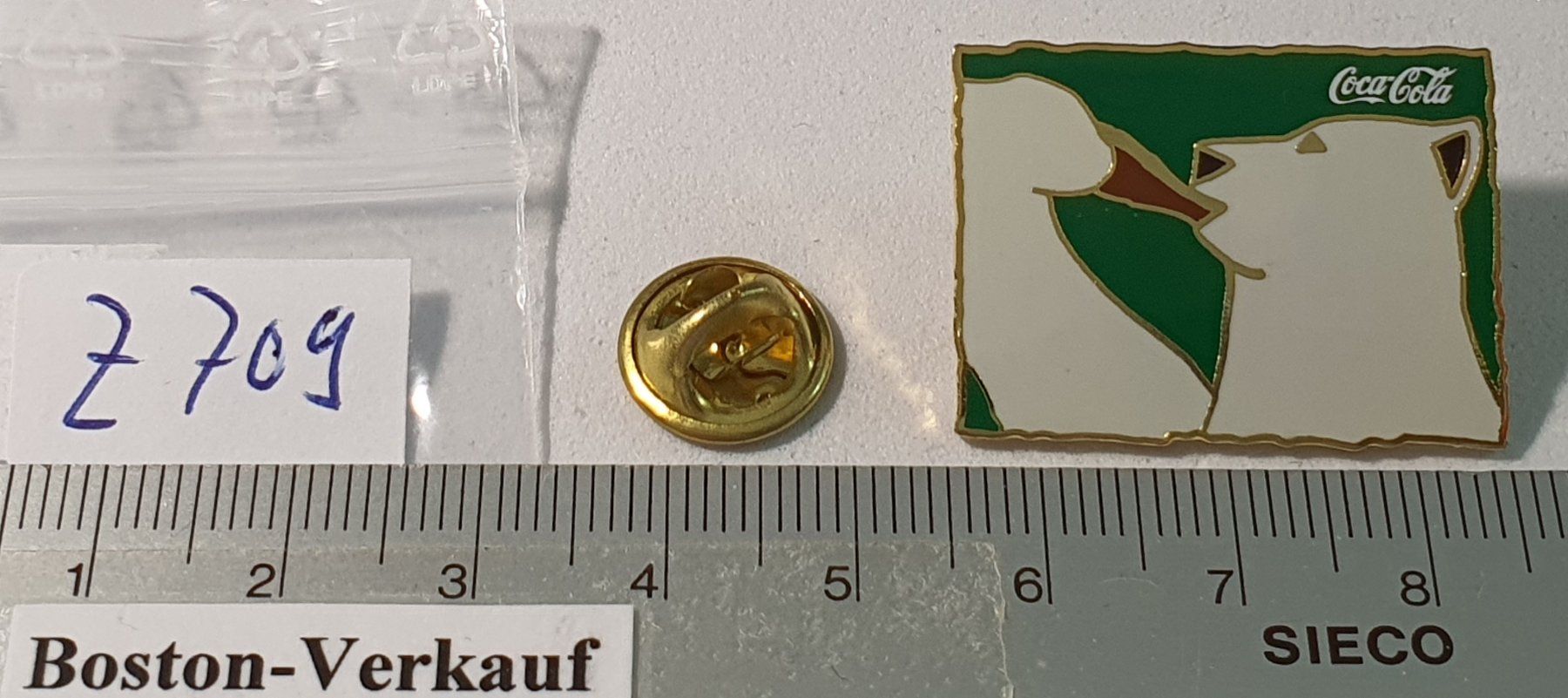 Placchette & Badge: Z709 - Pin Coca Cola Coke Eisbär mit Flasche – Usato da Reinach BL venduto da Boston-Verkauf 2