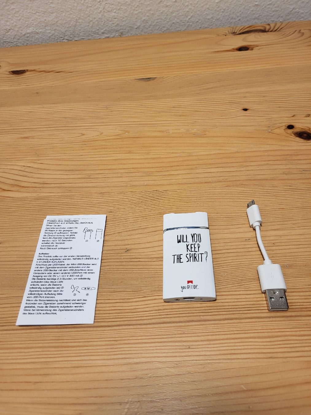 Marlboro Briquets: Marlboro Feuerzeug – Neuf (Voir description) à Liestal par Camesinia