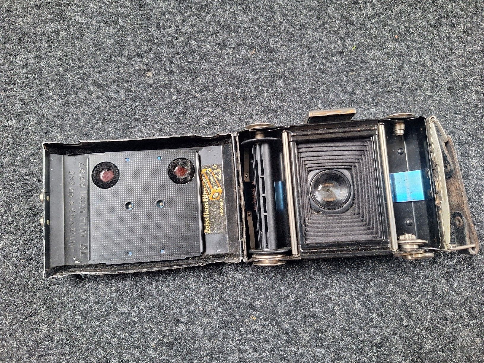 Zeiss Fotocamera: ANTIKER FOTOAPPARAT 1939 – Usato da Niederwangen BE venduto da pfiff02 8