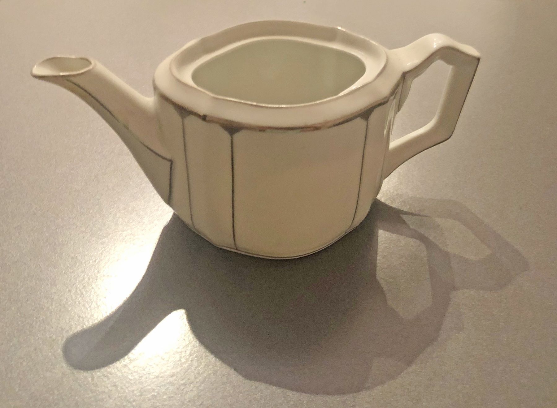Geschirrsets: Teeservice antik um 1940 – Gebraucht aus Zürich von Octopus-275 4