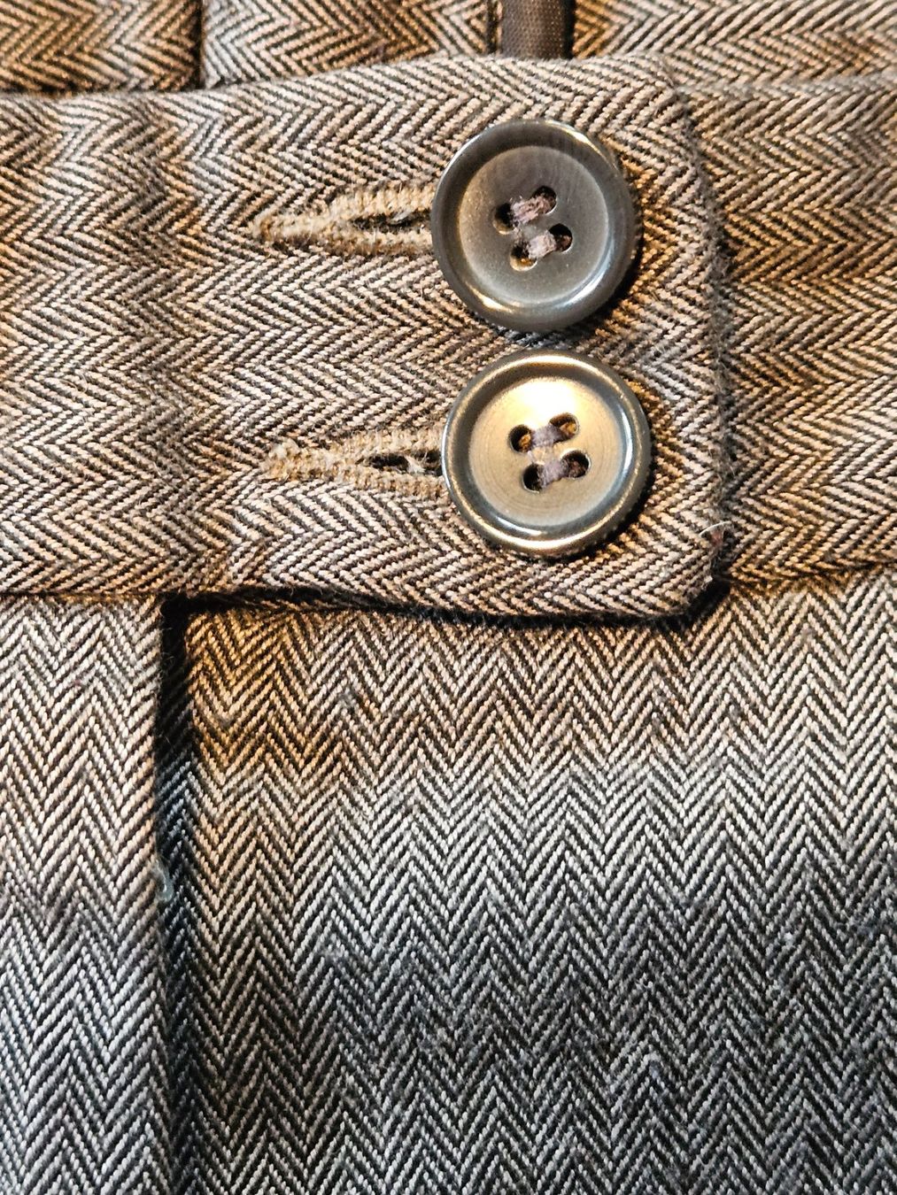 H&M Pantaloni: H&M Marlene Hose, Grau, Grösse 40 – Usato da Wettingen venduto da Sk8ertomda 3