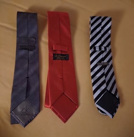3 Seidenkravatten, Calvin Klein, Venezia, René Lezard