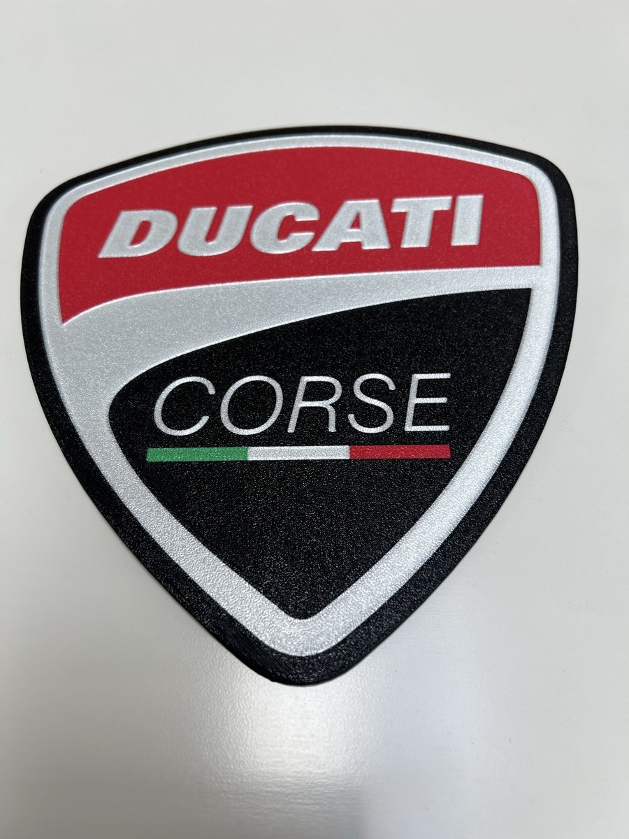 Insegne: Ducati Corse Schild – Nuovo e nell'imballaggio originale da Oberentfelden venduto da Gdsign