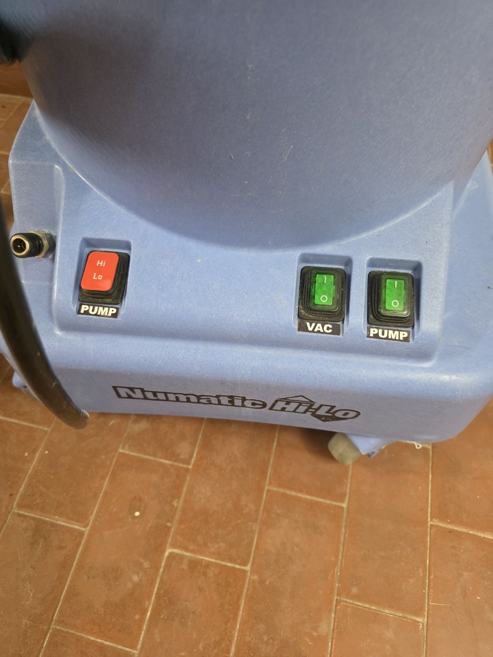 Tutte le macchine: Verkaufe Sprühextraktionsgerät HL15 – Usato da Bünzen venduto da kevinV04 1