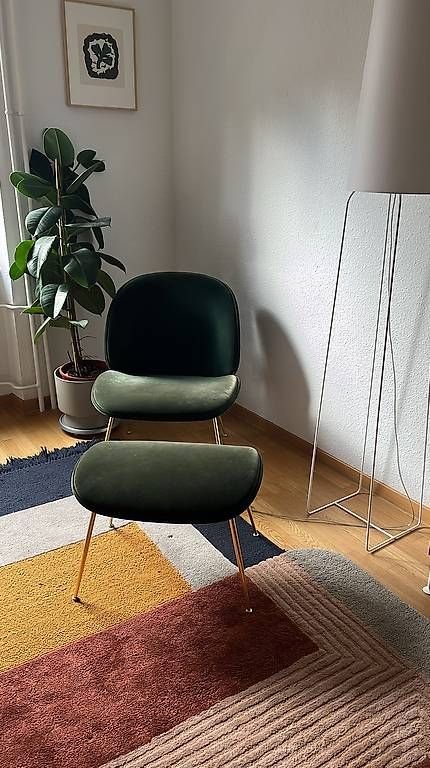 Gubi Poltrone: Sessel, Beetle Lounge Chair von GUBI – Usato da Zürich venduto da z_e_r_a22