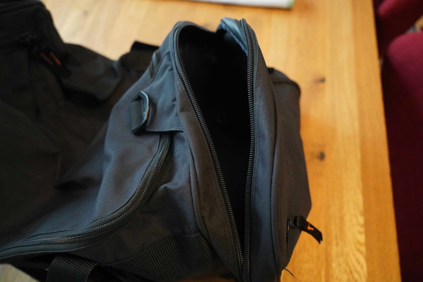 Borse: Reisetasche / Sporttasche – Usato da Basel venduto da Verkauf_Aral 3