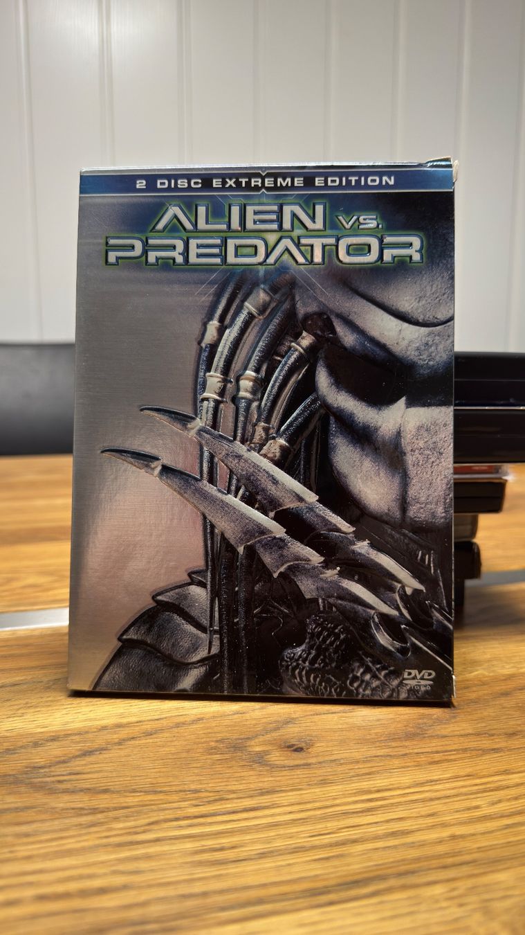 Tous les DVDs: Alien VS Predator dvd 2 disc extreme Edition – Neuf (Voir description) à Burgdorf par Catbagger64 1