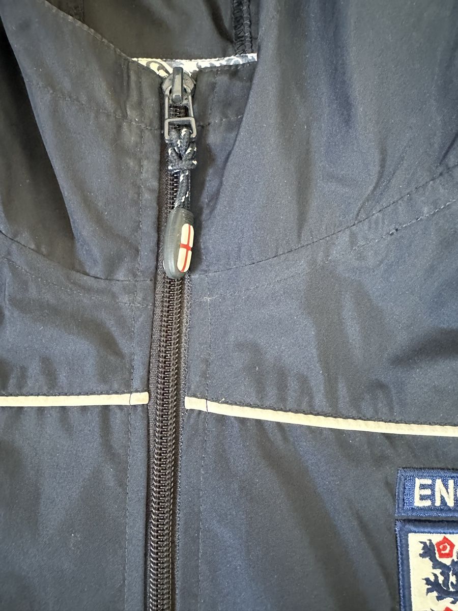 Umbro Giacche: ENGLAND REGENJACKE – Usato da Ennetbaden venduto da kloter6 1