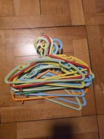 Kleiderbügel für klein kinder