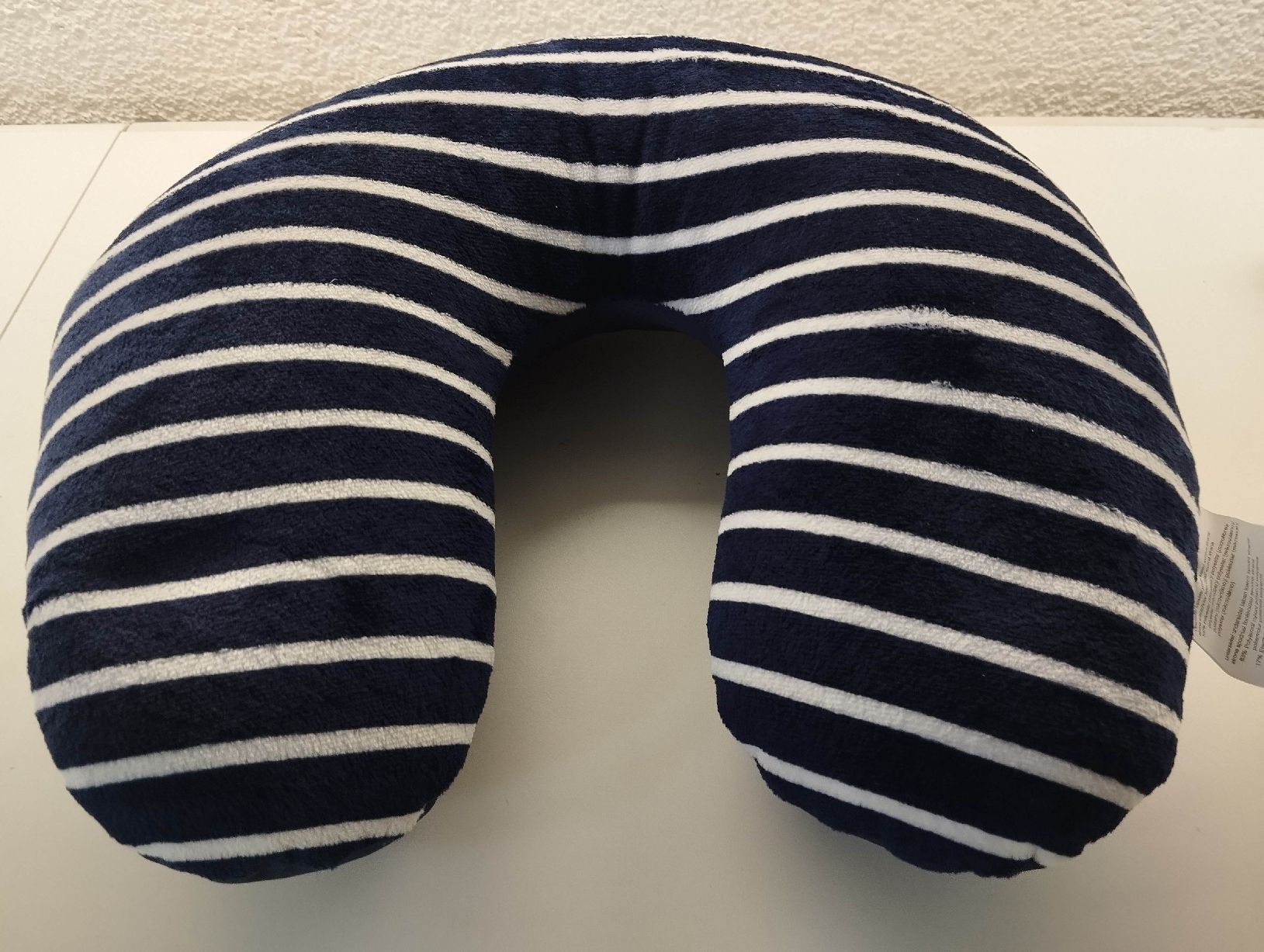 Kissen: Nackenstütze  – Gebraucht aus Mörigen von sigi2572