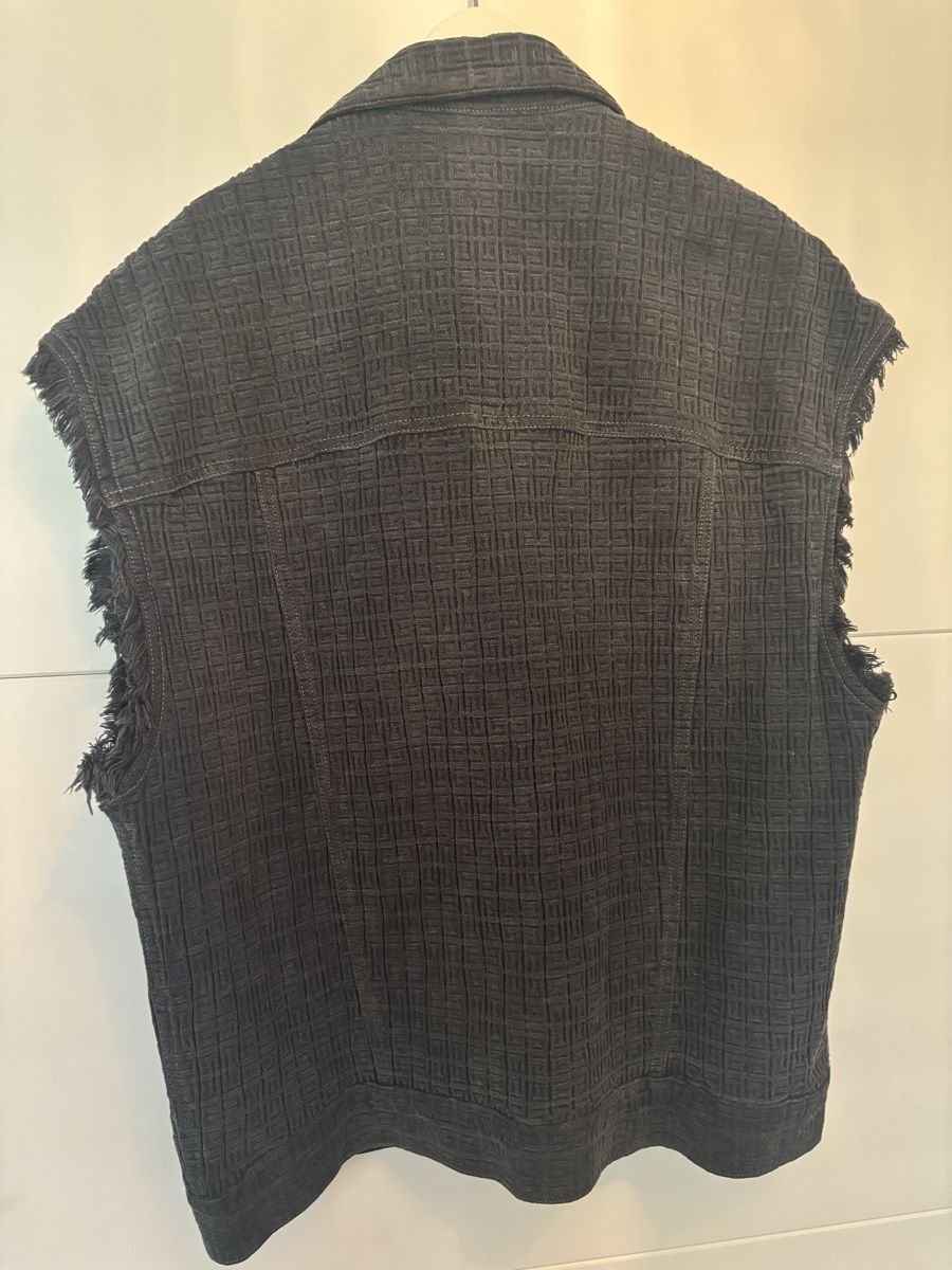 Gilet & Giacche: Givenchy Weste schwarz Baumwolle Gröss M – Nuovo (secondo la descrizione) da Schlieren venduto da Carolinaibiza 3