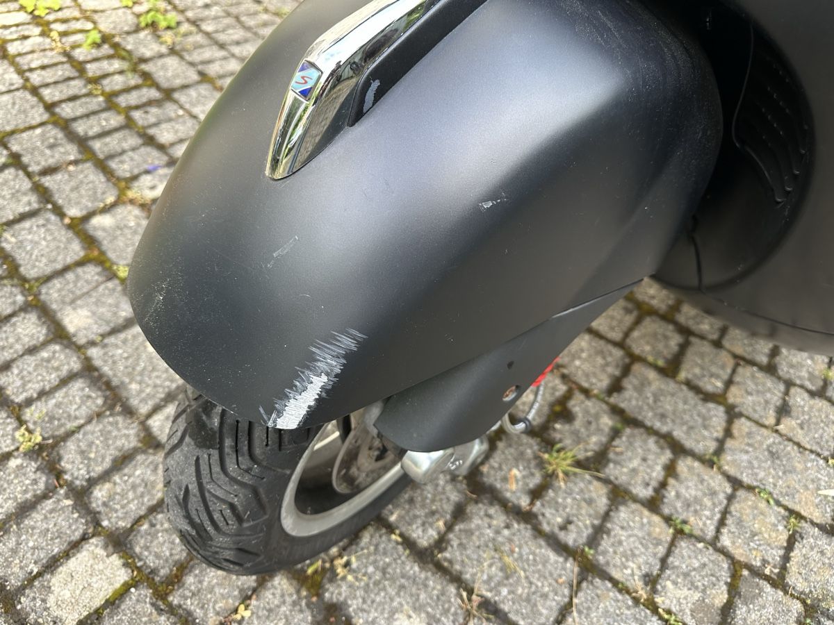 Vespa Scooters: Vespa Gts 300 – D'occasion à Wädenswil par tippihno 4