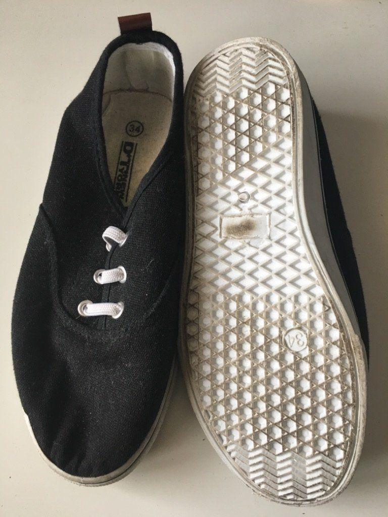Scarpe per ragazzi: Kinder Schuhe Gr. 34 – Usato da Seon venduto da tweety19 1