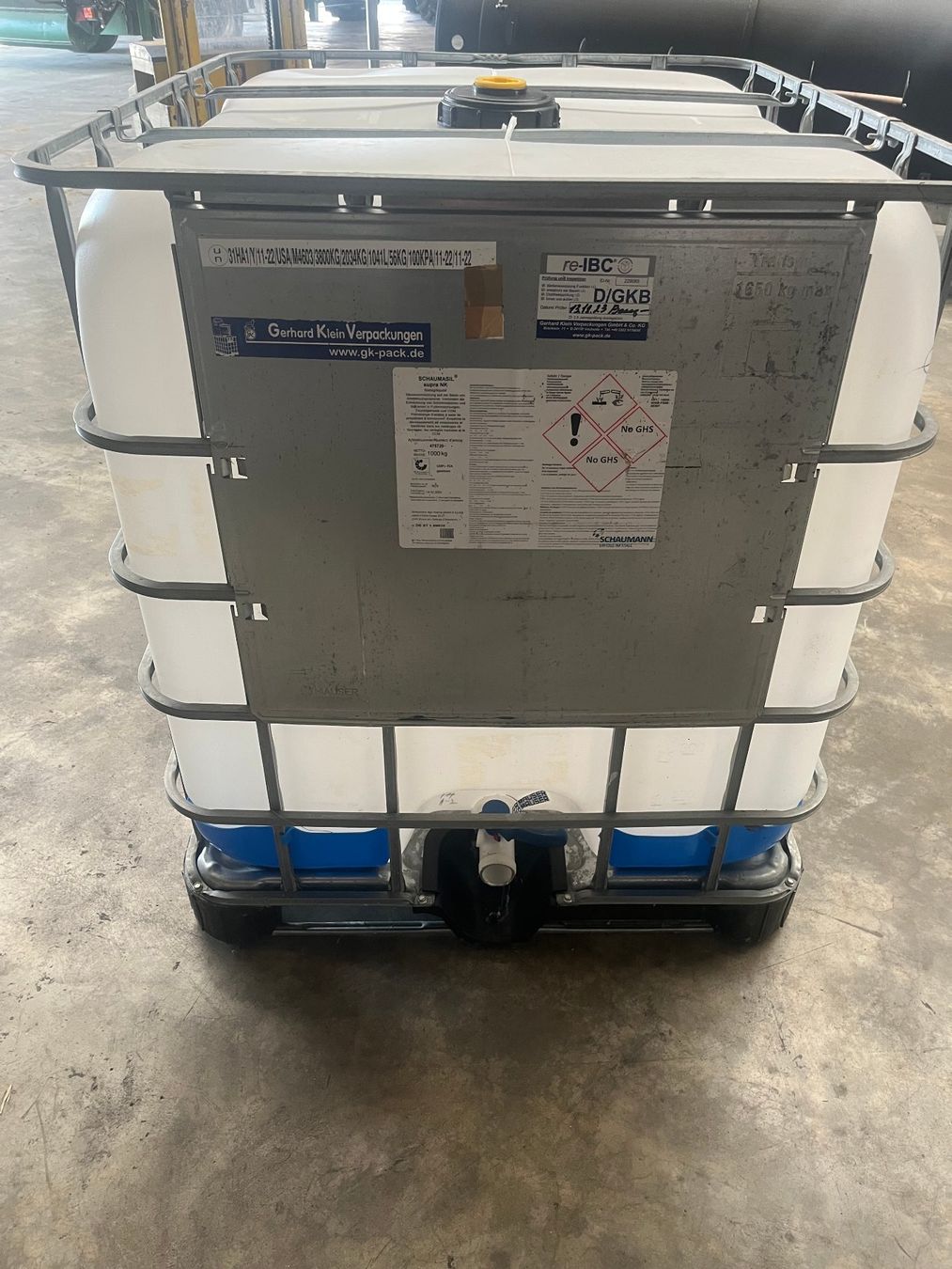 Abreuvoirs & Auges: IBC Container 1000 Liter – D'occasion à Brütten par Waepfi 1