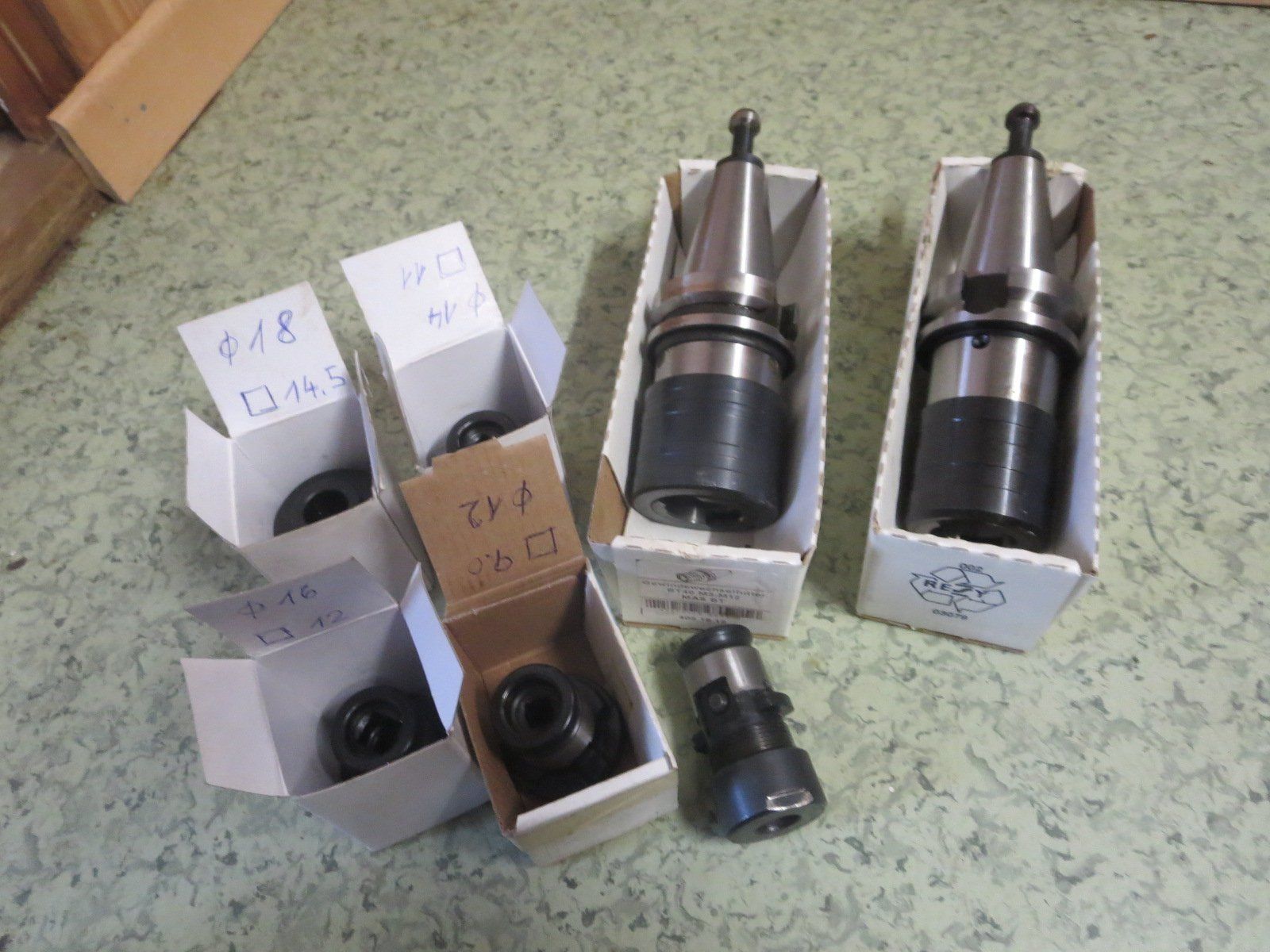 Tutti gli attrezzi: 2x Gewindewechselfutter M3-M12 m 5 Adaptern u BT40 Aufnahme – Usato da Hombrechtikon venduto da cnc_t7bw