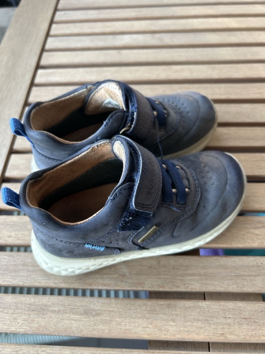 Superfit Chaussures garçon: Superfit Sneaker 24 – D'occasion à Zürich par cloud_303 1
