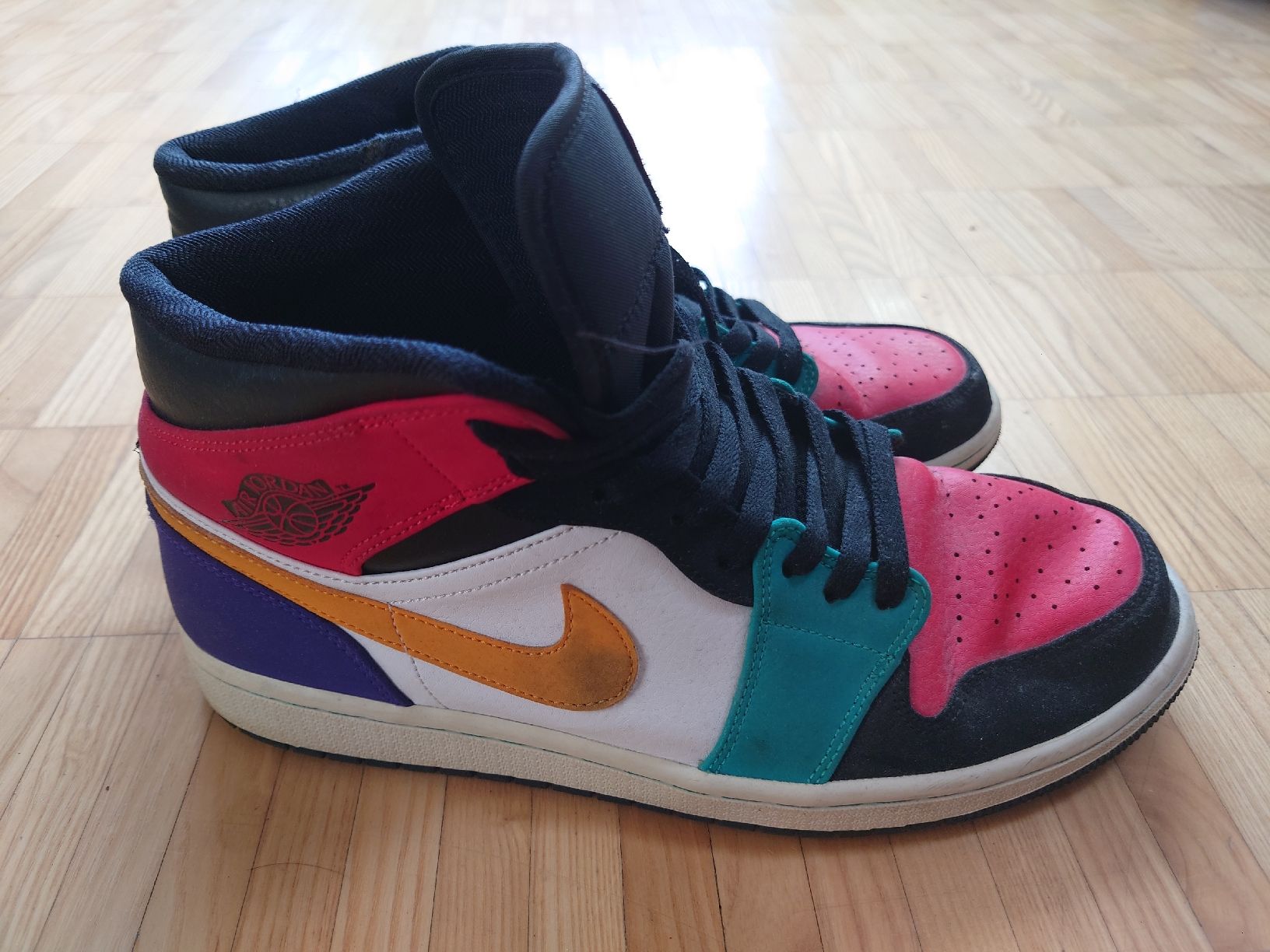 Jordan Scarpe da uomo: Air Jordan 1 Mid SE Multicolor, Grösse 45 – Usato da Malters venduto da MichaBaer