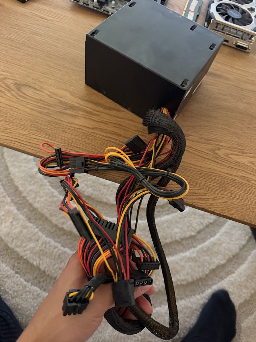 Elektronikbauteile: Cooler Master Netzteil MWE 400W – Gebraucht aus Güttingen von JeffreyGucc 1