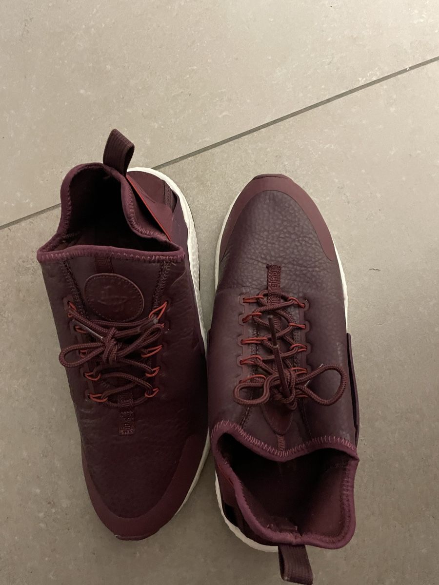 Nike Scarpe da uomo: Nike Sneakers – Nuovo (secondo la descrizione) da Zunzgen venduto da mel_y6w2 6