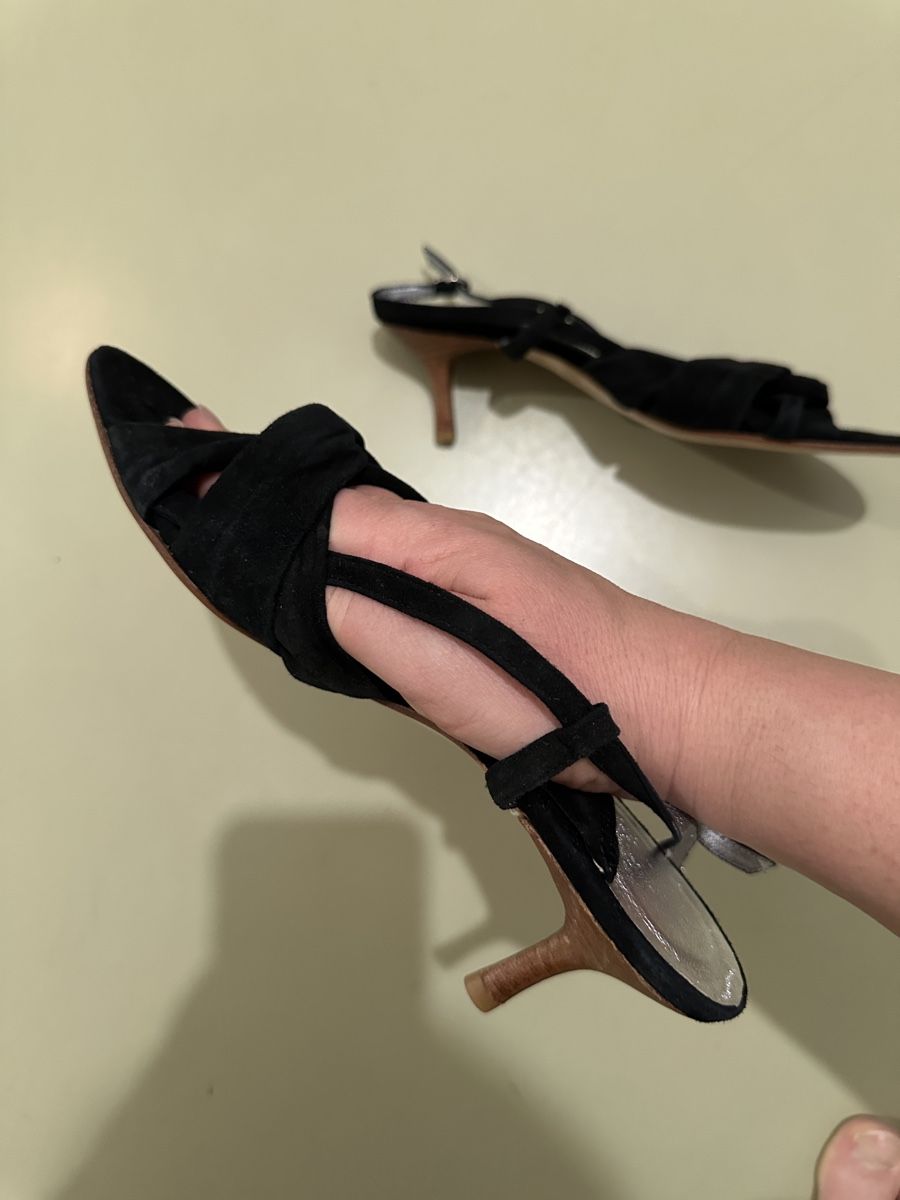 Scarpe da donna: Sandaletten Wildleder schwarz Gr. 39 – Usato da Zürich venduto da sof_cbh8 3